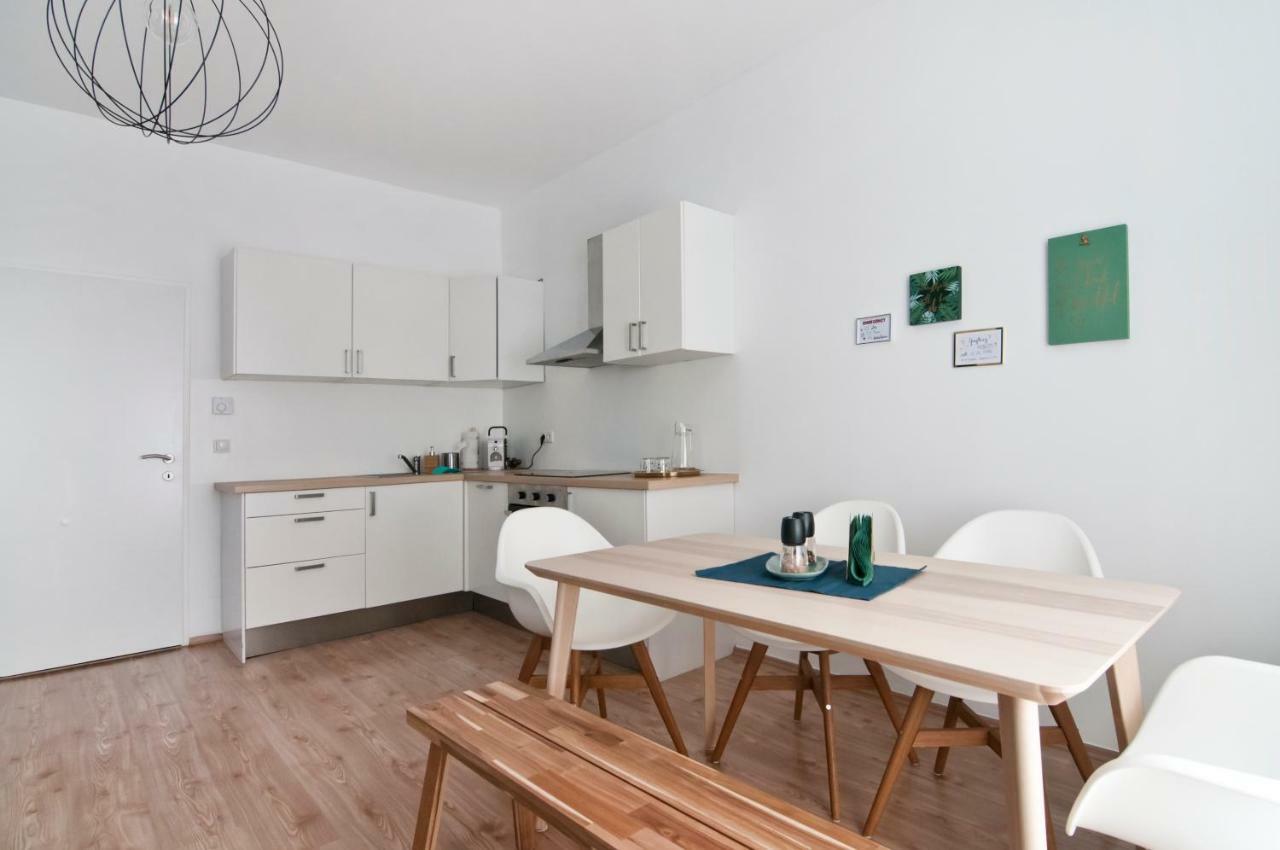 Stylish Self-Check-In Apartment With 2 Bedrooms Wien Exteriör bild